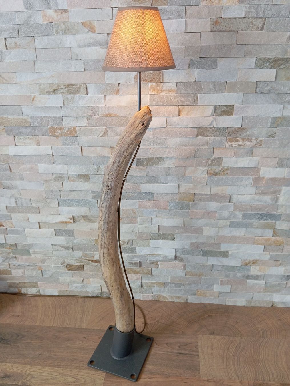 Lampen: Design Stehlampe – Neu (gemäss Beschreibung) aus Giswil von Zumdesign 3