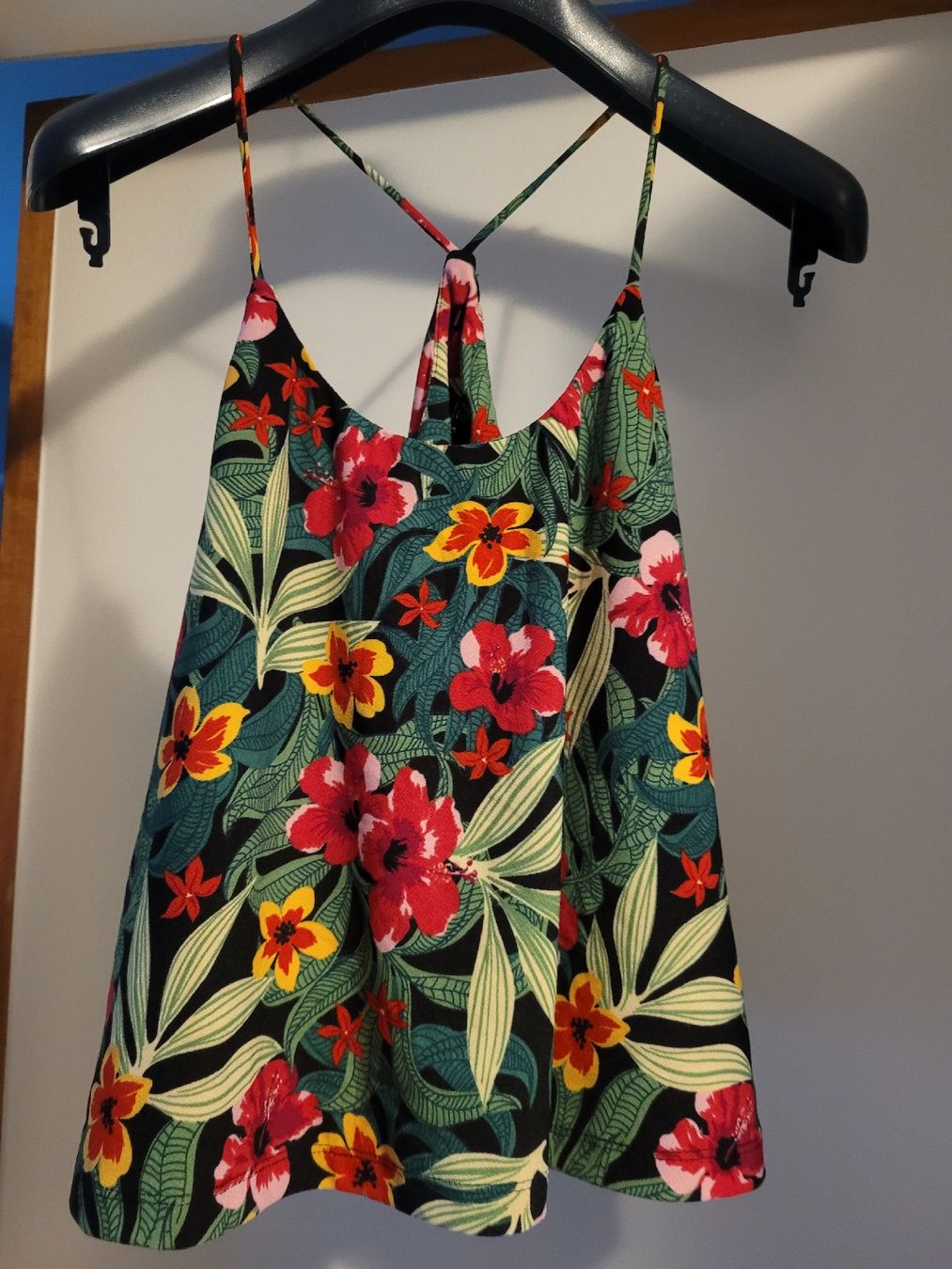 Mango Tops: Mango Top – Neu und originalverpackt aus Zürich von vic_w2tl