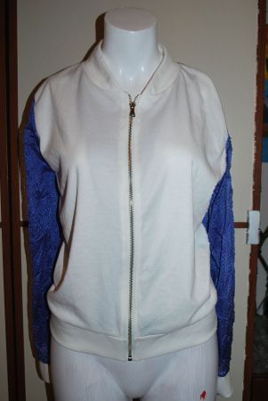 Veste/Jacke  YES OR NO    Taille/Grosse L   Neuve/Neu