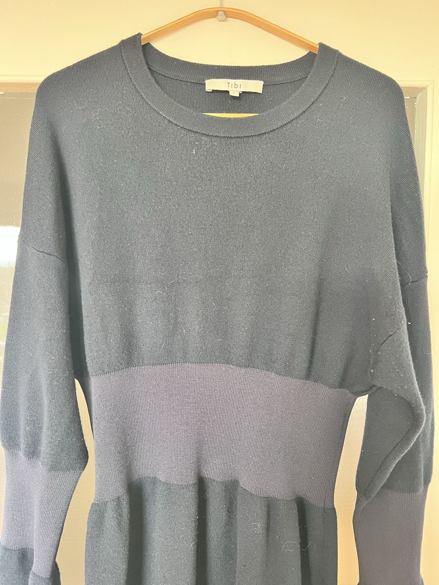Vestiti: Blaues Kleid von Tibi – Usato da Zürich venduto da apartemento 2