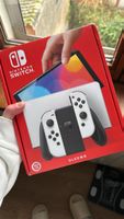 Lot 2 Console Nintendo Switch OLED 
