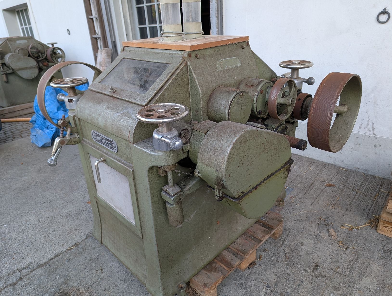 Tutte le macchine: Bühler Walzenstuhl Getreide Mühle – Difettoso da Hinterkappelen venduto da thelars 1