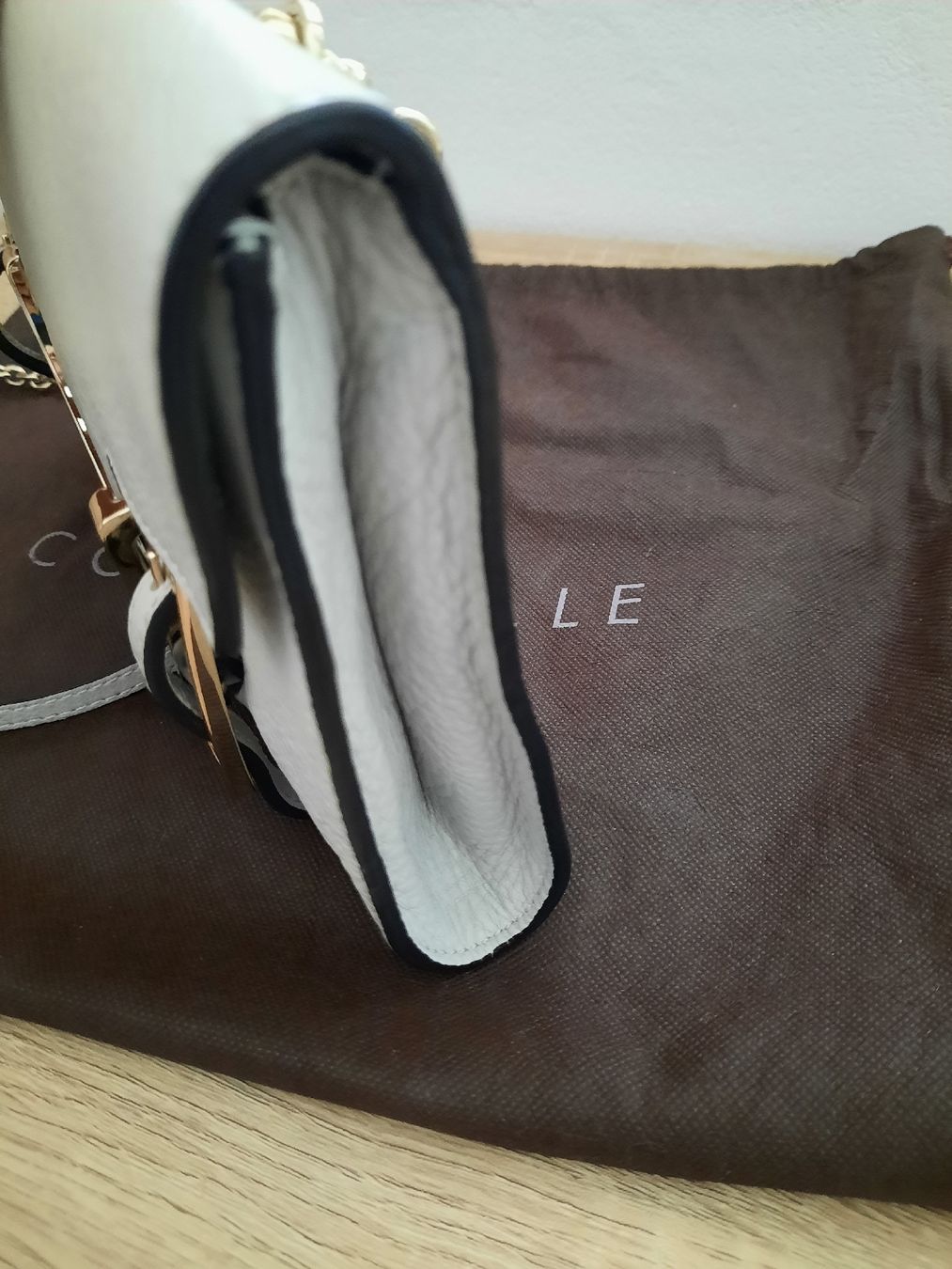 Coccinelle Sacs femmes: Sac Coccinelle  – Neuf (Voir description) à Sion par Minabo78 6