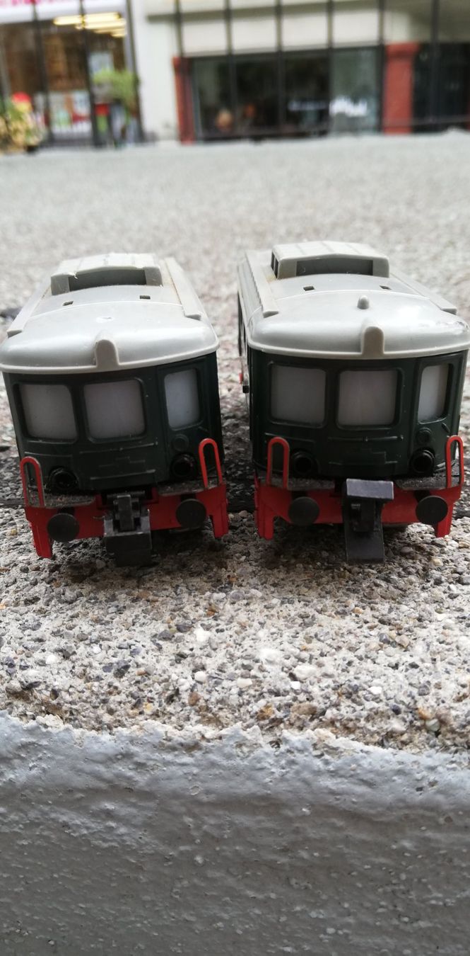 Trix Modelleisenbahnen: 2 Trix Loks ab 1Fr. – Gebraucht aus Thun von Matthias72 5