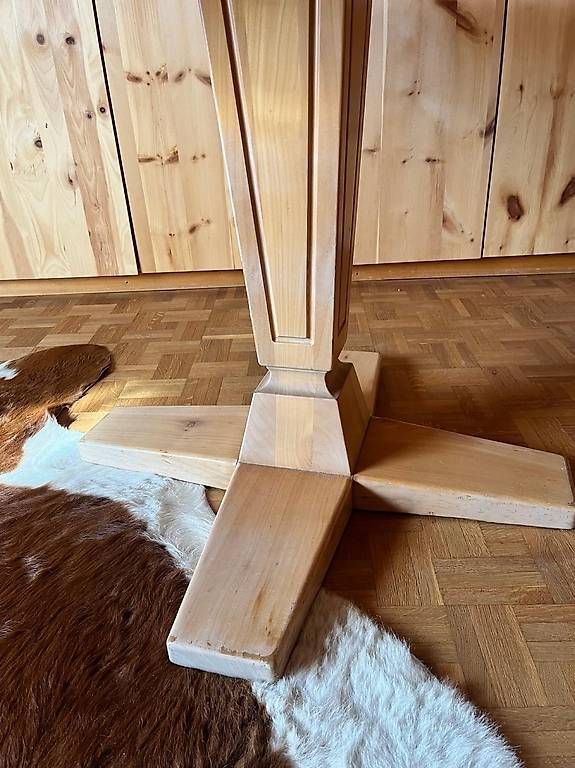 Tische: Table ronde  – Gebraucht aus Sorens von Janel02 2