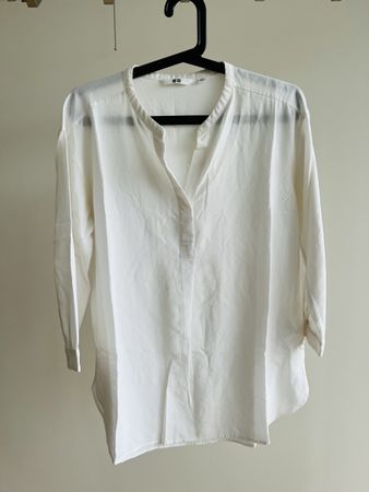 Chemise blanche Uniqlo XS élégante col mao manches 3/4
