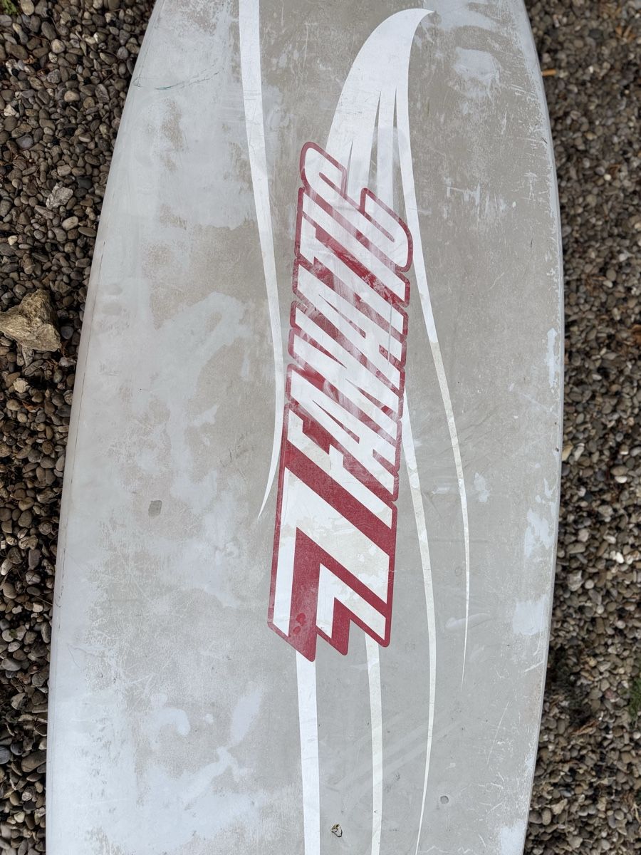 Surfboards & Schwimmbrette: Fanatic Windsurfboard HAWK 110 Liter gute Zustand – Gebraucht aus Biel/Bienne von ave_dp8z 1