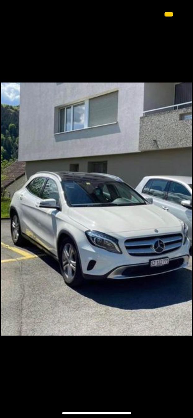 Mercedes-Benz Automobili: Mercedes Benz GLA 220 – Usato da Pfäffikon SZ venduto da rin_gs7d 1
