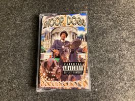 Snoop Dogg - Da Game Is To Be Sold, Not To Be Told (MC)