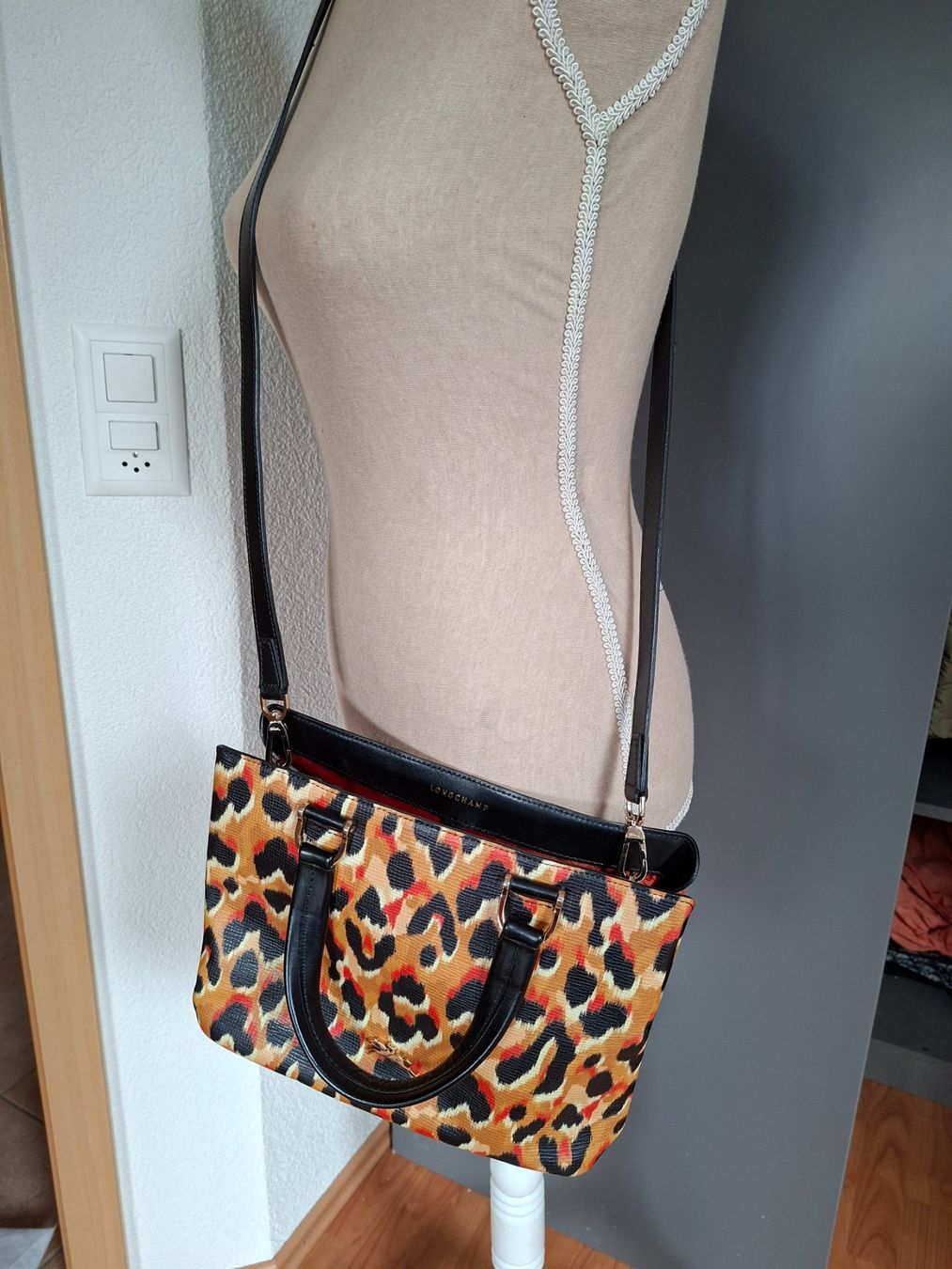 Longchamp Borse da donna: Longchamp Honoré 404 Animal Print – Usato da Rüdlingen venduto da Fra_xr2l 1