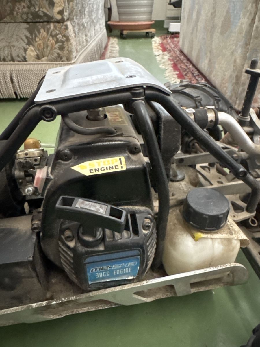 RC Modellbau: RC Auto Offroad Benzinmotor 30ccm – Defekt aus Pratteln von Cartonsducoeur_bl 2
