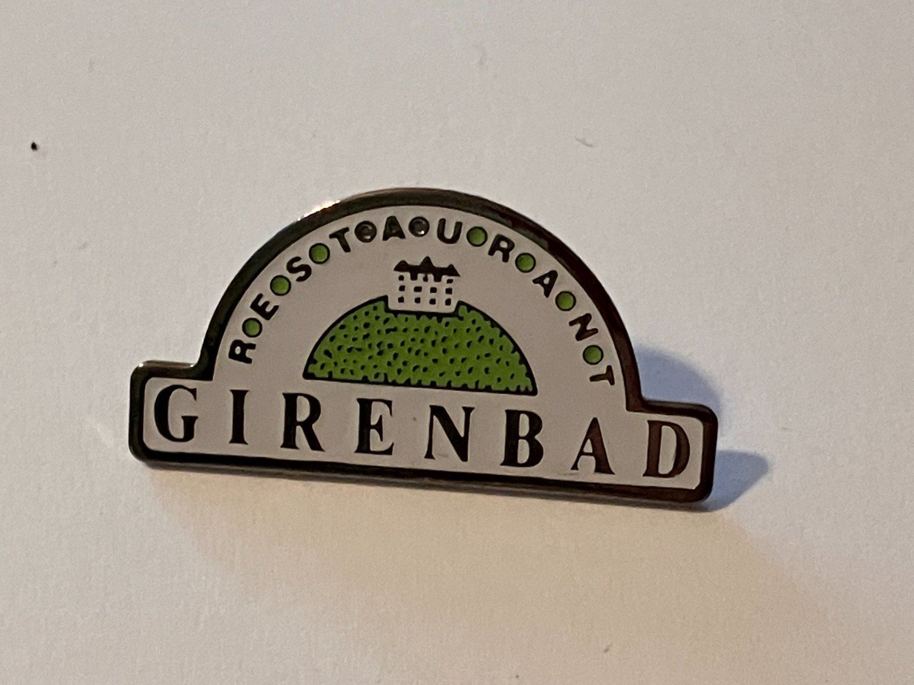 Plaketten & Abzeichen: 1 Pin Restaurant Girenbad – Gebraucht aus Basel von djwwpp
