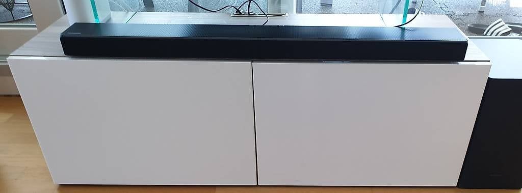 Ikea Mobili TV: Fernsehmöbel – Usato da Amriswil venduto da roschmi