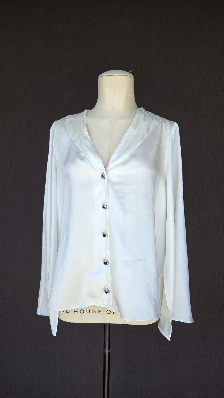 Zara Blusen: Bluse von ZARA in M – Gebraucht aus Kreuzlingen von MeinKleinesAtelier