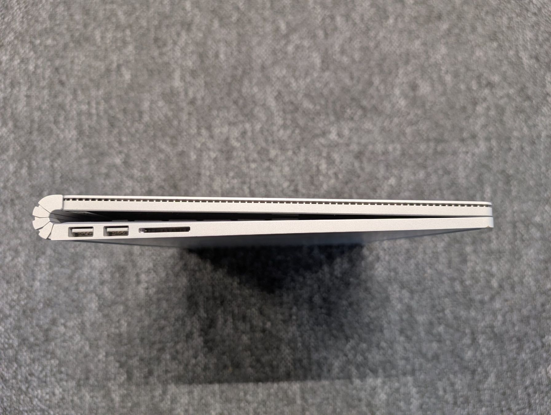Microsoft Notebook: Microsoft Surface Book Win10 inkl. Dockingstation – Usato da Immensee venduto da MaFiFe94 3