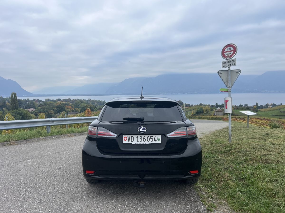 Lexus Autos: Lexus CT200H – Gebraucht aus La Tour de Peilz von thegodfath3r 4