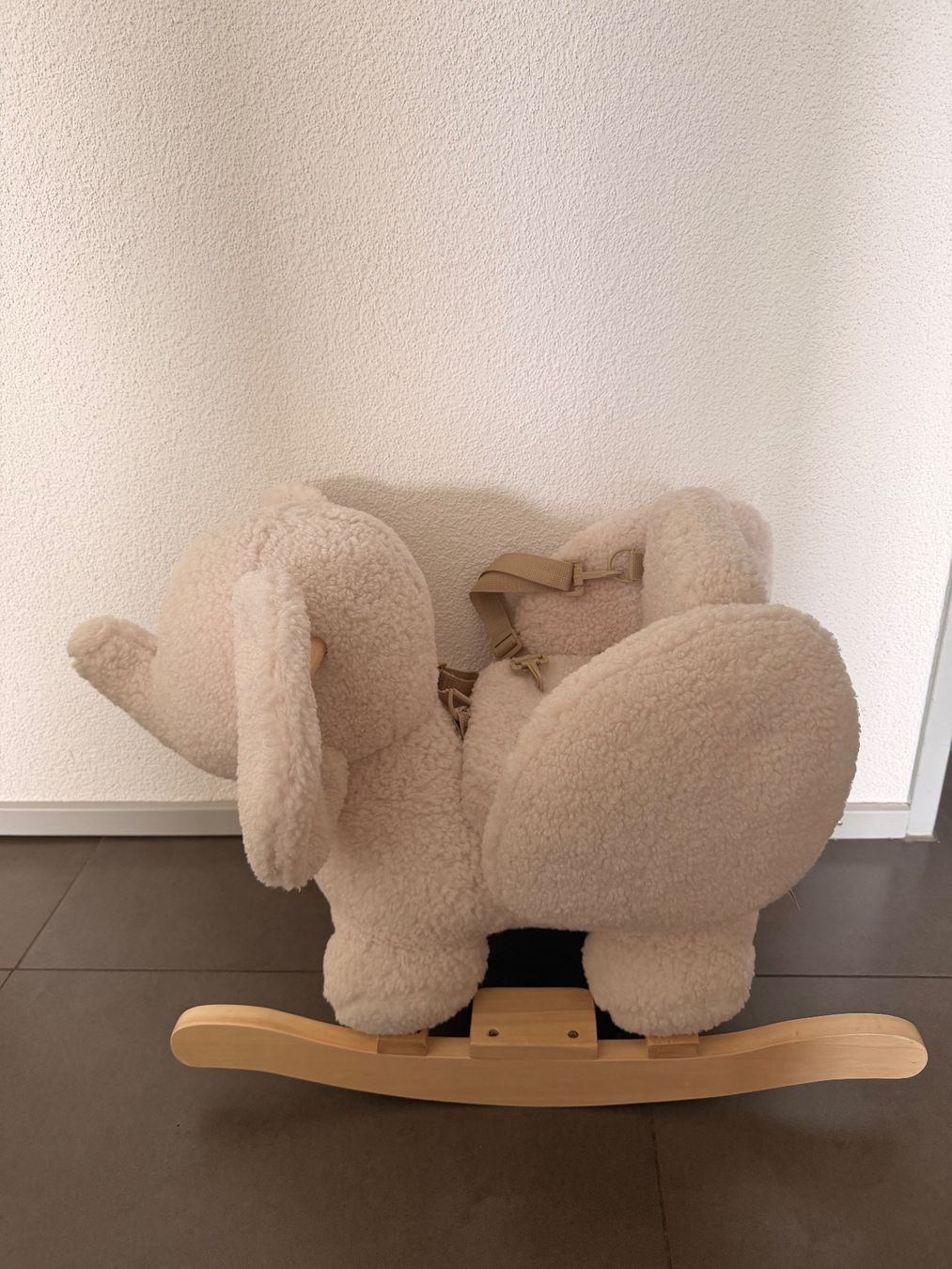 Nattou Giocattoli: Schaukelpferd Elefant mit Sitz beige – Nuovo (secondo la descrizione) da Winterthur venduto da Wavaa 1