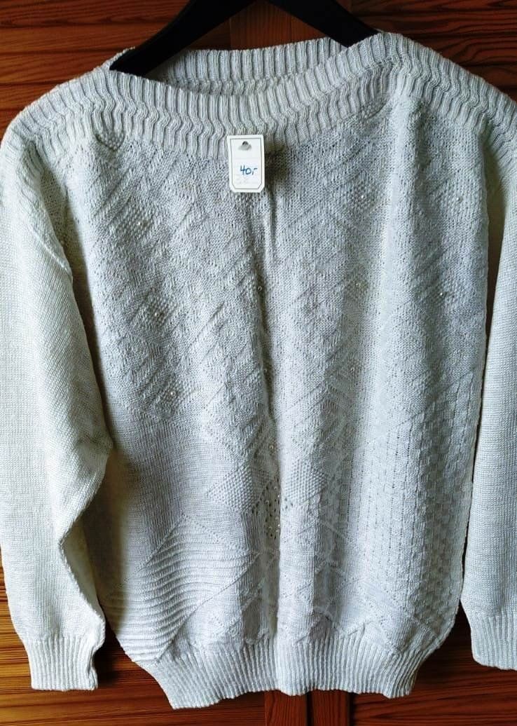 Maglioni & Felpe: Pullover in weiss mit Perlen - Grösse 38 - – Nuovo e nell'imballaggio originale da Zürich venduto da -italo-
