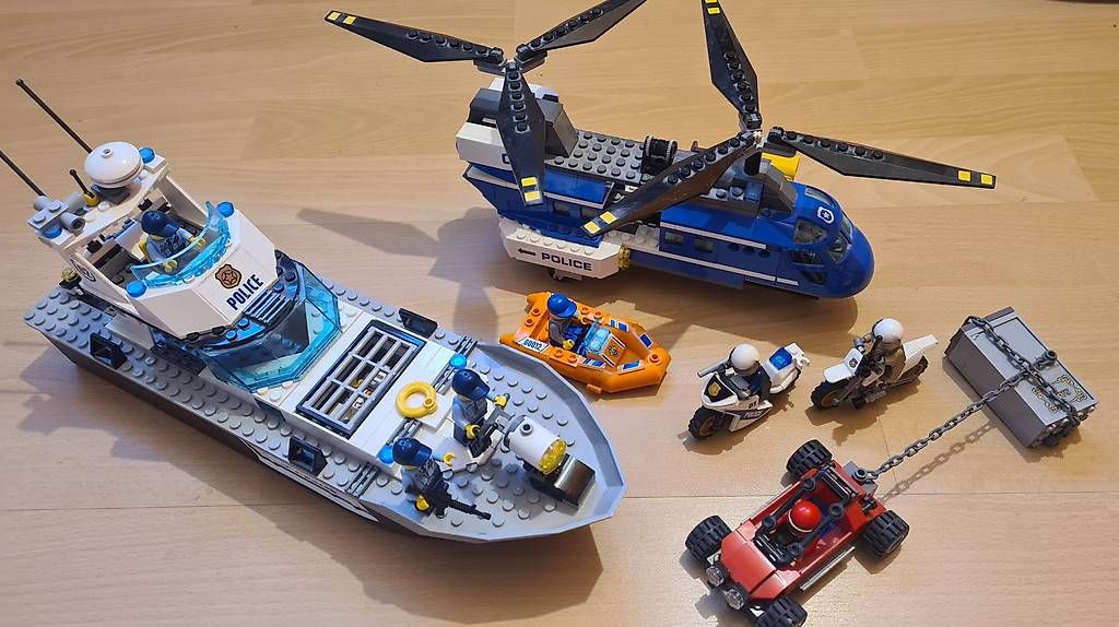 Lego Giocattoli: Lego Police – Usato da Perly venduto da Klopfi80