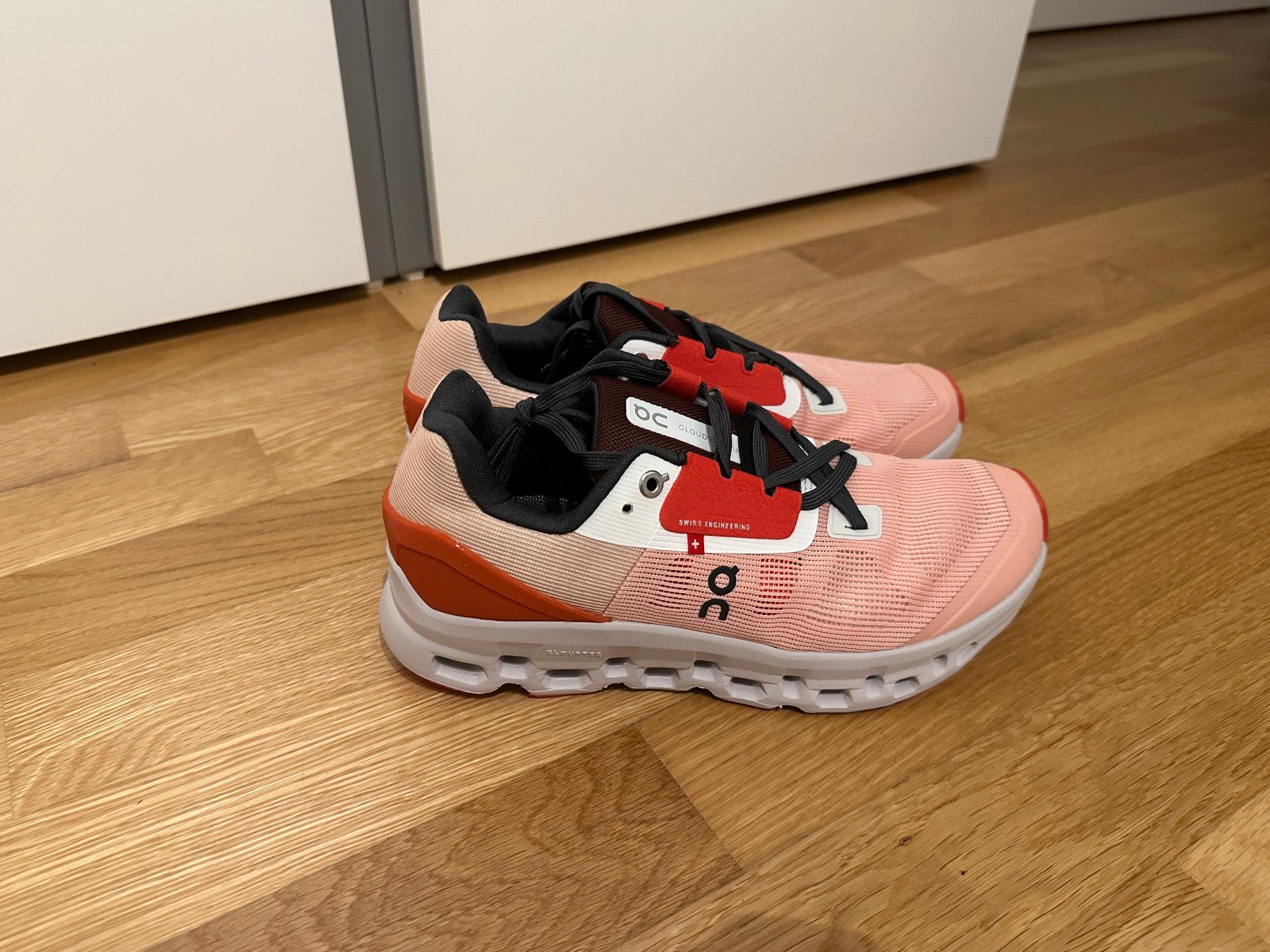 On Scarpe da uomo: On Cloud Schuhe Grösse 40 – Nuovo (secondo la descrizione) da Alpnach-Dorf venduto da Skai0 1