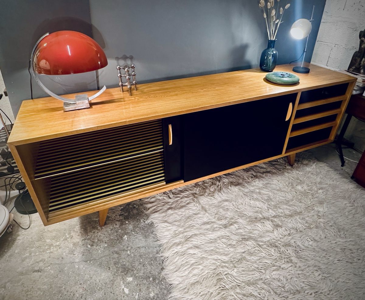 Credenze: Swiss Sideboard mid century 1960 – Usato da Carouge GE venduto da polymagoo 3