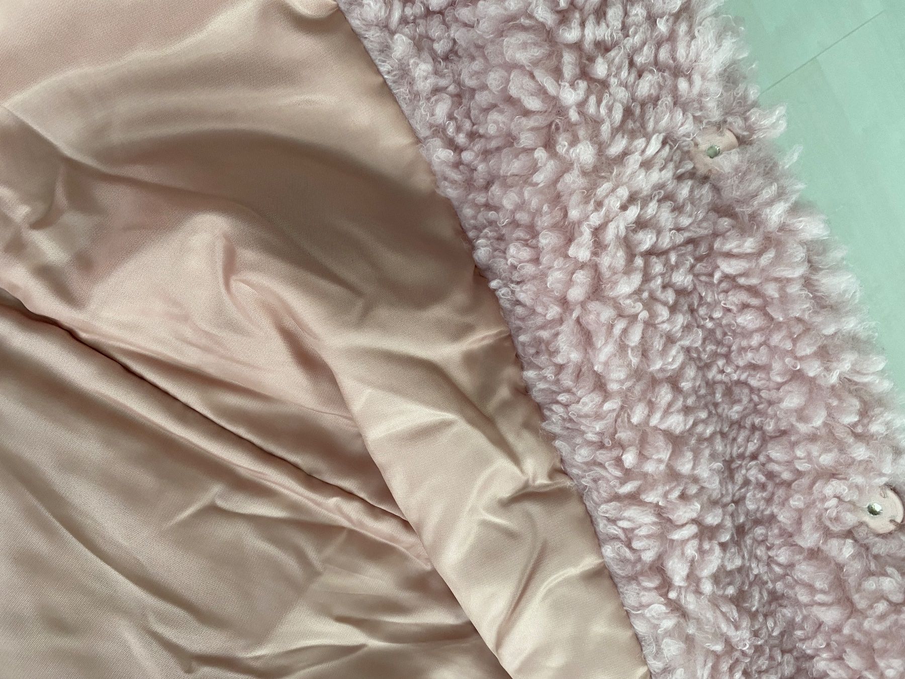 Samsøe Samsøe Cappotti: NEU!! Samsoe Samsoe Teddymantel rosa Gr. S – Nuovo (secondo la descrizione) da Herzogenbuchsee venduto da ameise02 2