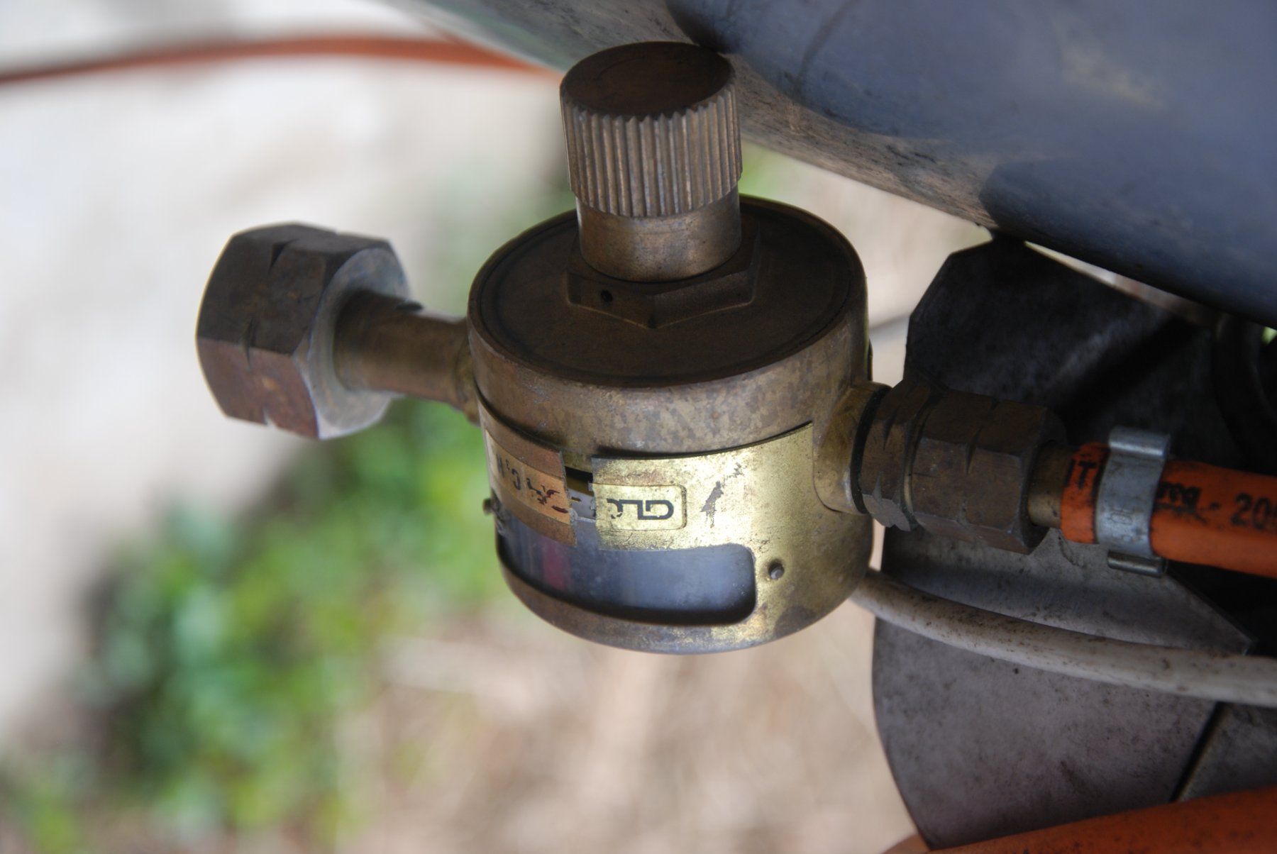 Alle Maschinen: Durchlauferhitzer mit Gas – Gebraucht aus Twann von Theo990 3