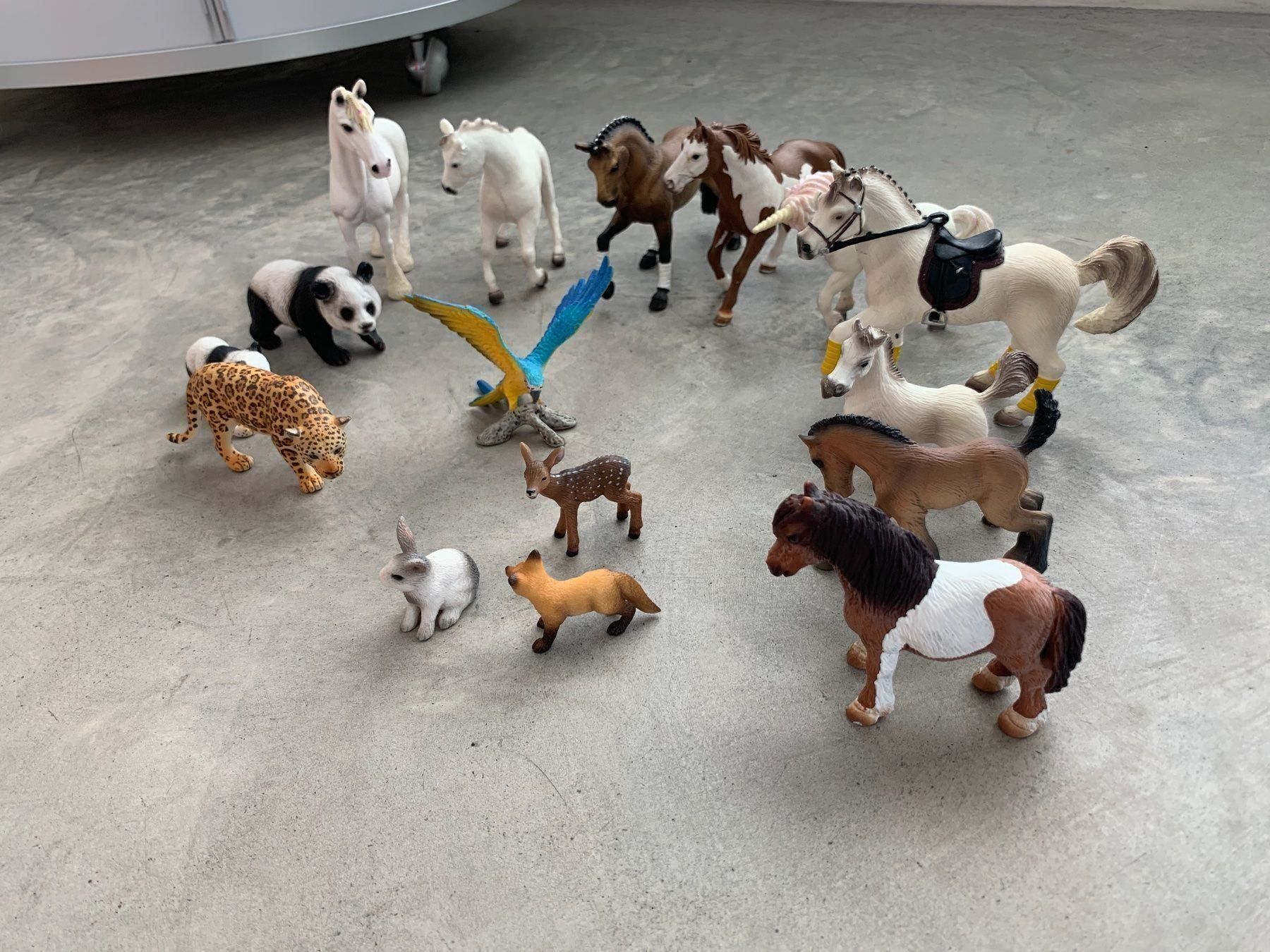 Schleich Spielzeuge: 16 Tiere  Schleich und Bullyland + Box – Neu (gemäss Beschreibung) aus Sargans von Rohan12 5