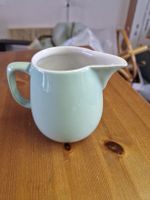 Hübsches Milchkännchen, hellgrün,  Rössler 10cm