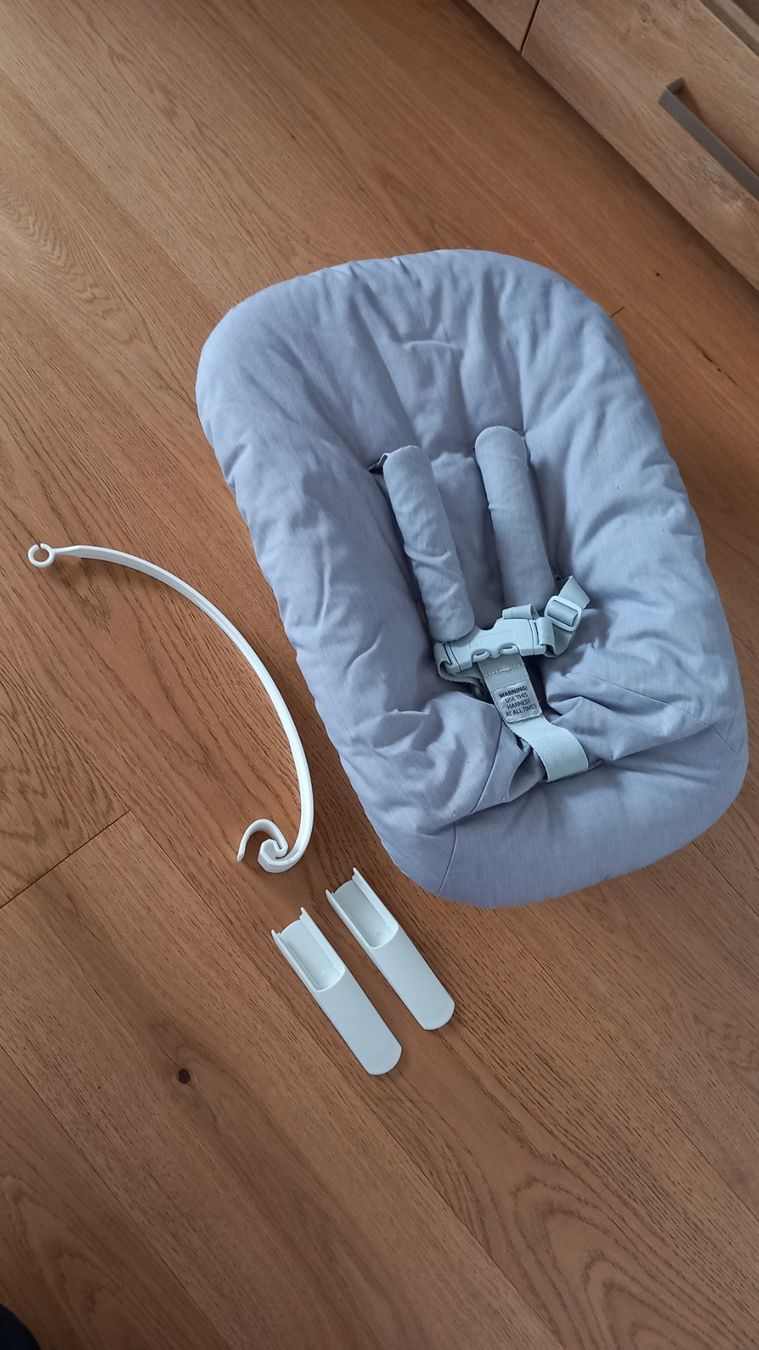 Stokke Sdraiette & Sdraiette a dondolo: Transat Stokke pour bébé état neuf – Nuovo (secondo la descrizione) da Tramelan venduto da fab_rvs8