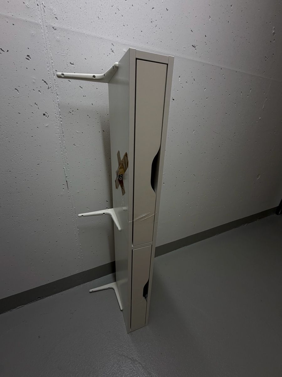 Scaffali: Ikea Wandregal weiss – Usato da Amriswil venduto da nev_p6tk