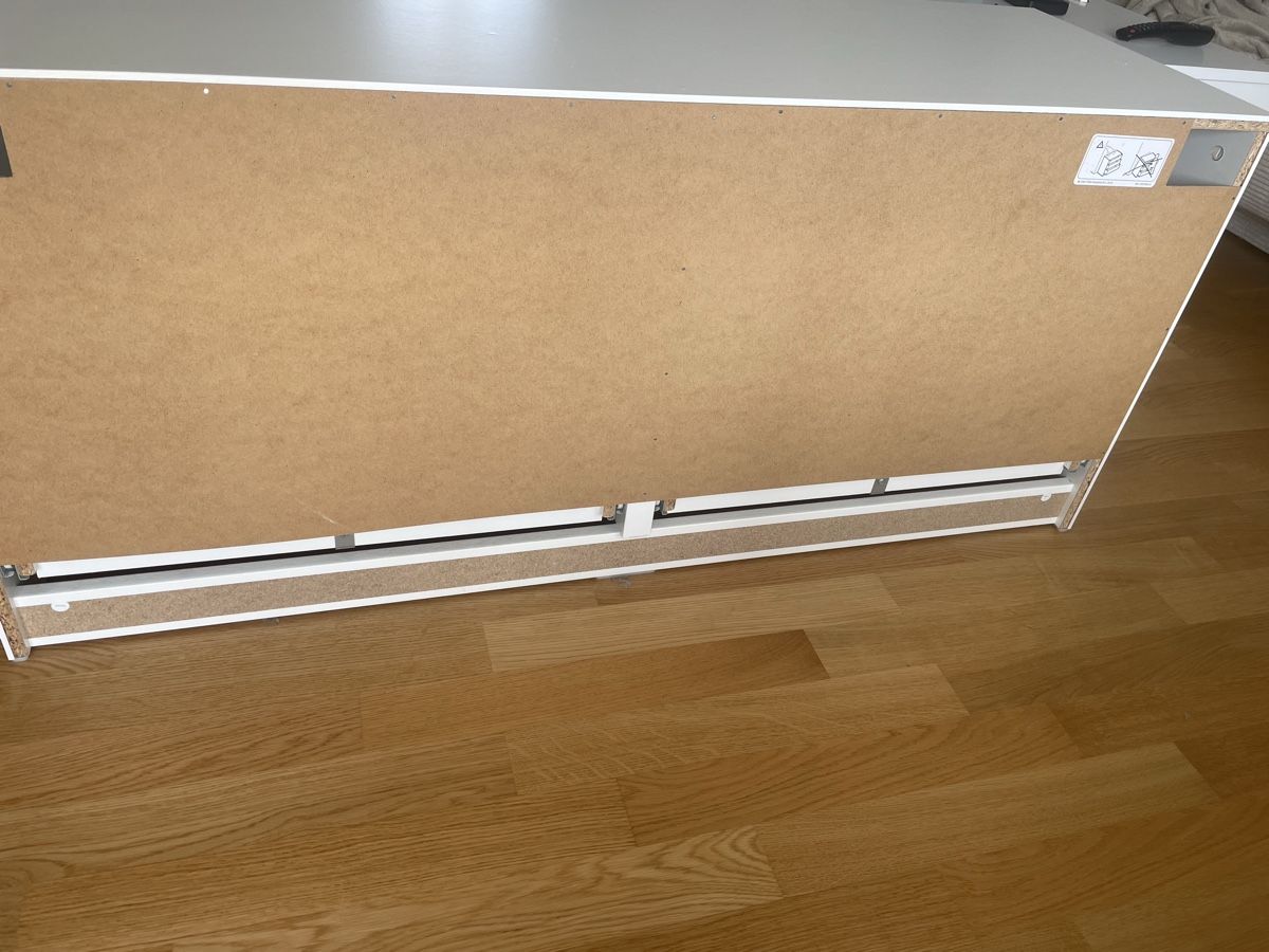 Ikea Meubles TV: TV Möbel – D'occasion à Oberuzwil par Paedii1997 2