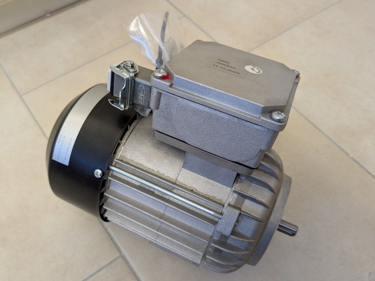 Bosch  Motori: Bosch Rexroth Drehstrommotor 400V #4 – Nuovo (secondo la descrizione) da Unteriberg venduto da Propangasfloete
