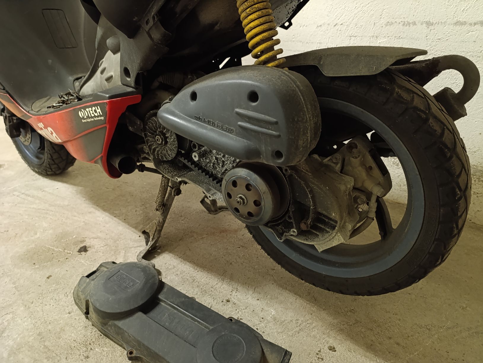 Aprilia Scooters: Aprilia SR 50 – Défectueux à Romanshorn par dav_h2lv 9