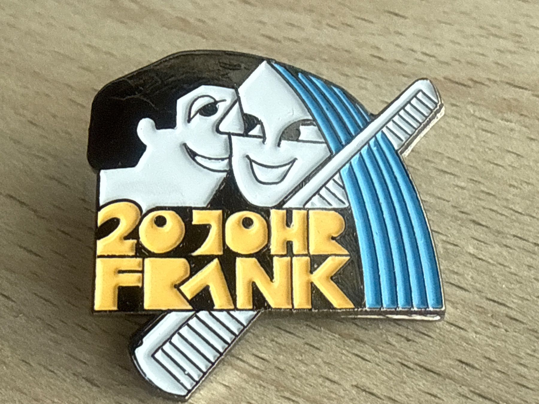 Placchette & Badge: Pin  20. Johr Frank – Usato da Glattbrugg venduto da Schweigmatt