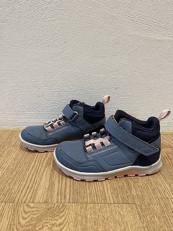 Scarpe per ragazzi: QUECHUA Wanderschuhe Winterschuhe  Gr. 29 halbhoch – Usato da Zufikon venduto da Facerhead 2