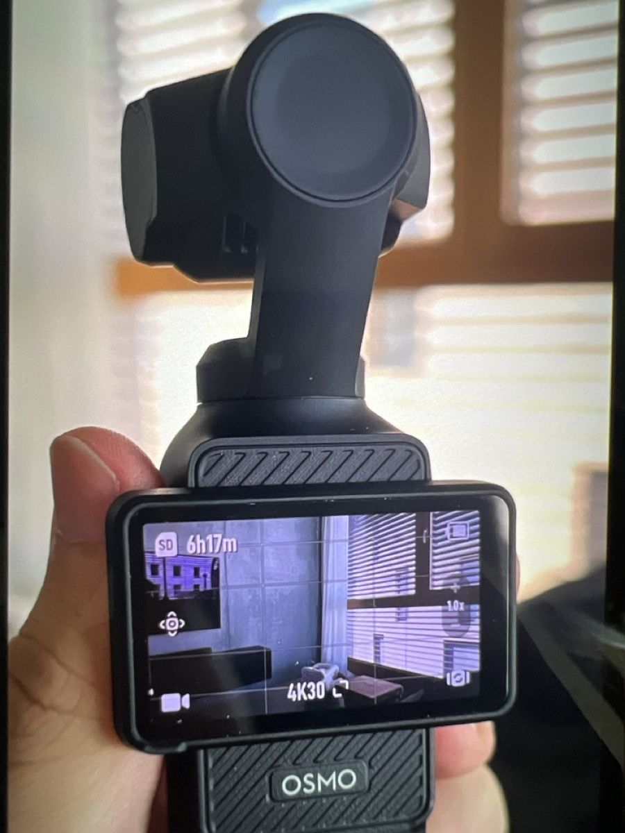 DJI Videocamere: DJI Osmo Pocket 3 - Creator Combo – Usato da Widnau venduto da cag_6scy