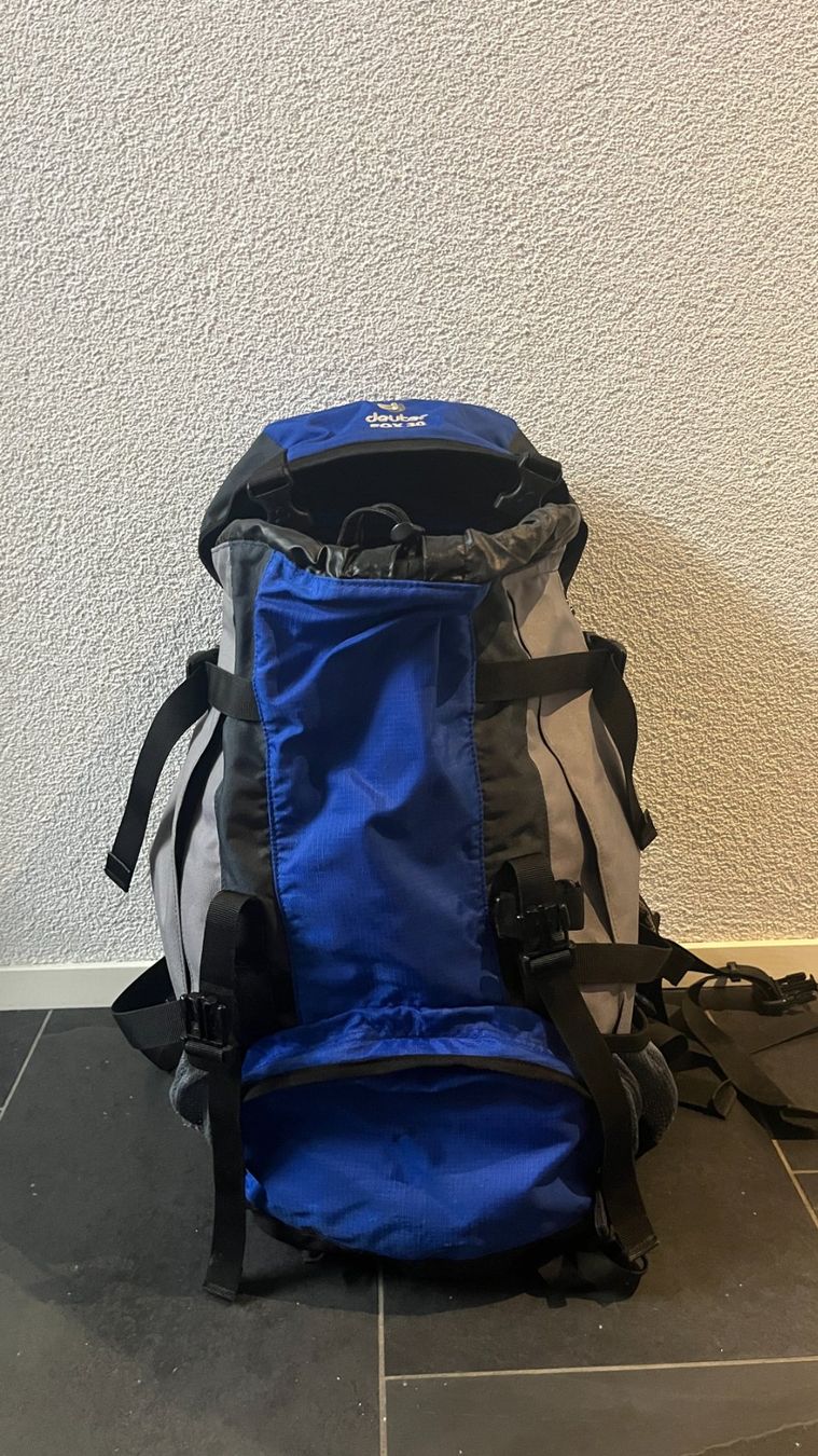 Deuter Sacs & sacs à dos: Deuter Fox 30 Kinder Wanderrucksack – D'occasion à Winterthur par jok_5b29 3