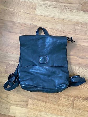 Lederrucksack in Schwarz von BIBA