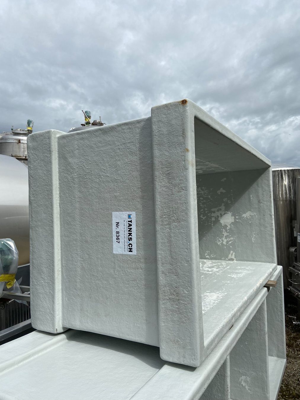 Contenitori & Simili: Kunststoffstande GFK - 2000 Liter – Usato da Appenzell venduto da OcclineGmbH