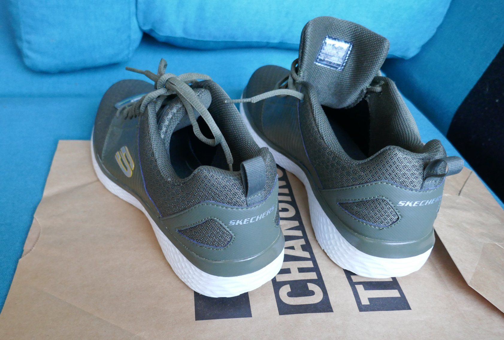 Skechers Scarpe da uomo: Skechers – Nuovo e nell'imballaggio originale da Zollikofen venduto da Willmac 2