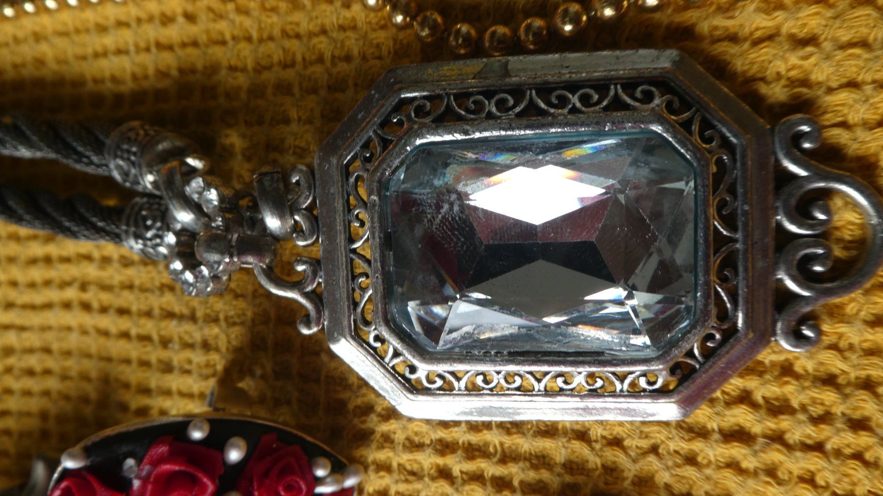 Altri gioielli: Schmuckkonvolut, Modeschmuck zum Basteln – Usato da Diessenhofen venduto da Hundeseele 5