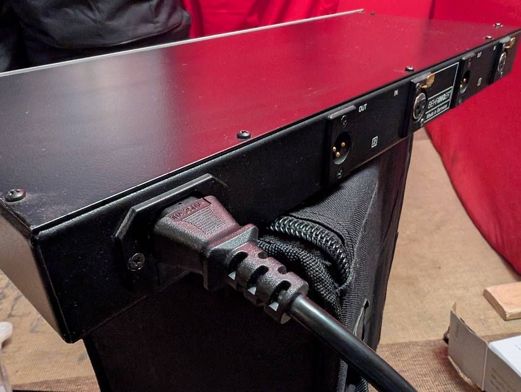 Strumenti musicali: Behringer Edison EX1 Made in Germany – Usato da Zürich venduto da Zetabomb 1