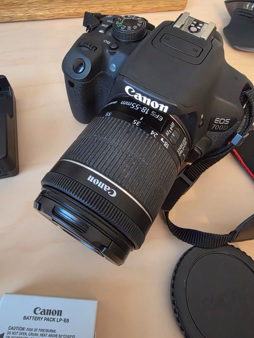 Canon Appareil photo: Canon EOS 700D – D'occasion à Bäretswil par xxflockixx 2