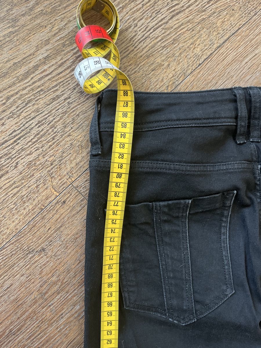 Jeans: Jeans et cuir Burberry noir taille 30 – D'occasion à Daillens par spidfredos 4