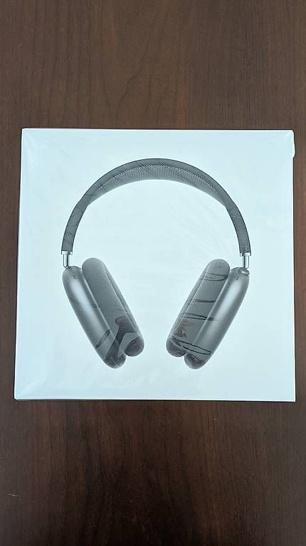 Casques audio: AirPods Max mit Smartcase – D'occasion à Breitenbach par ani_tc2l