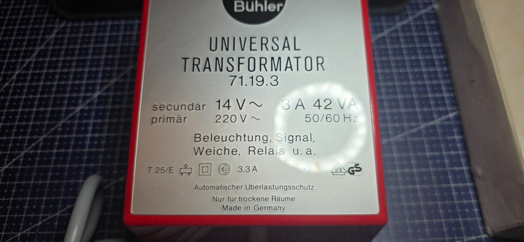 Modellini di ferrovie: Bühler Universal Transformator 71.19.3 14V 3A neuwertig – Usato da Hochfelden venduto da Danizh0 2
