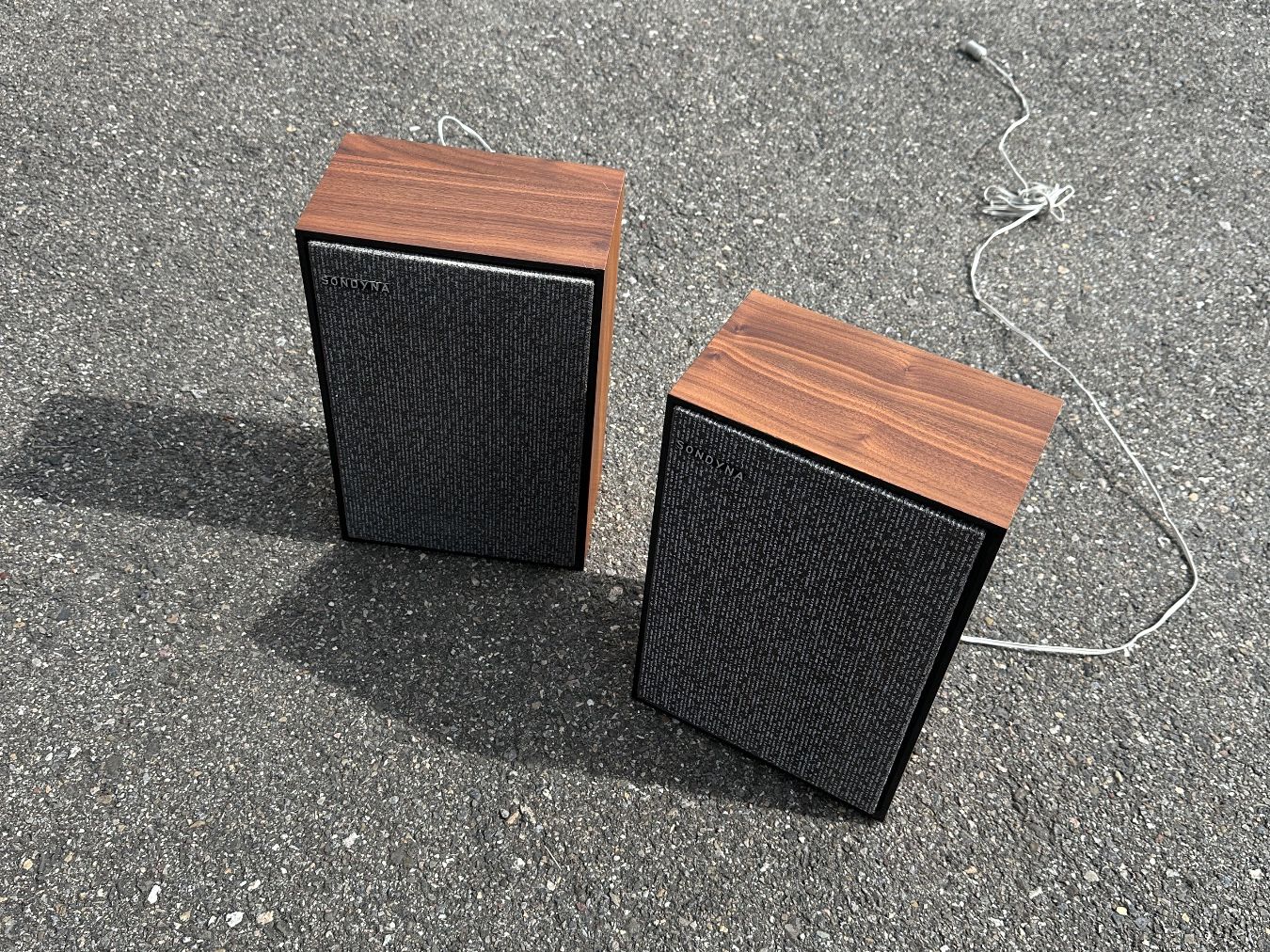 Casse acustiche: Vintage Sondyna Lautsprecher / Boxen – Usato da Zürich venduto da frauflufelberg