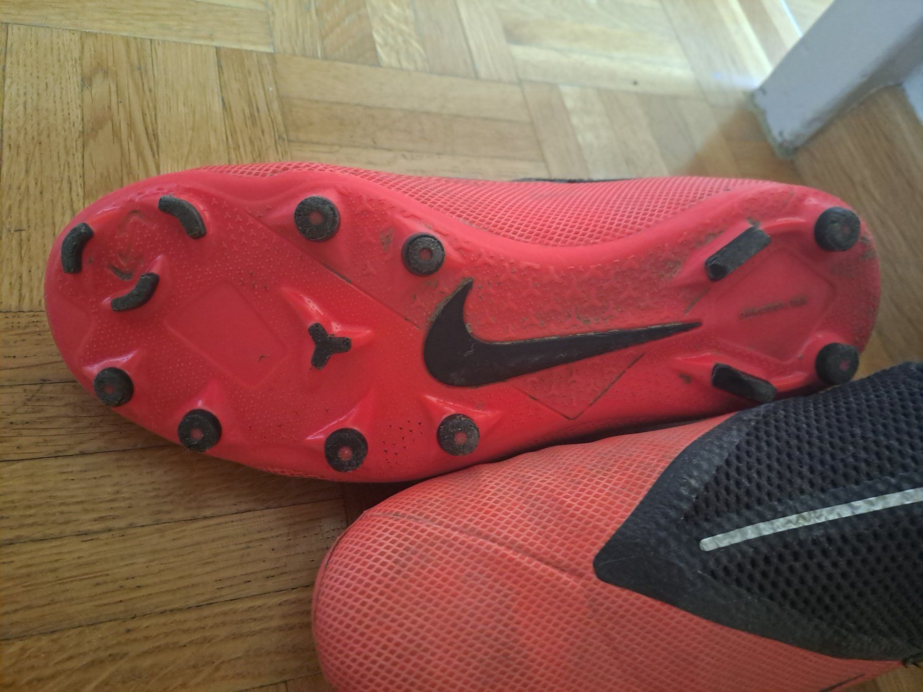 Nike Chaussures garçon: Fussballschuhe Nike Phantom Ghost – D'occasion à Richterswil par nar_7bkx 2