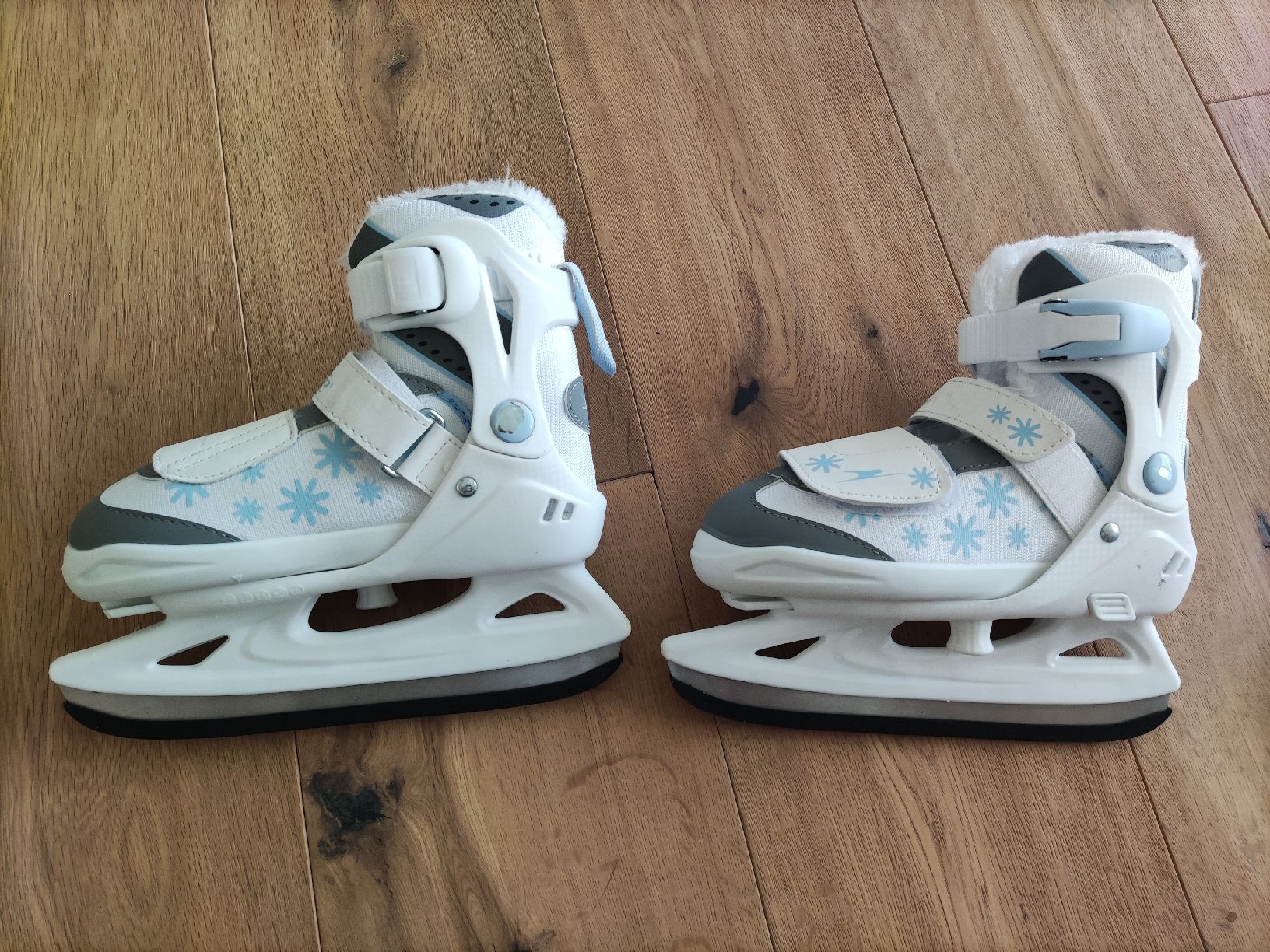 Pattini da ghiaccio: Schlittschuhe  – Usato da Veltheim AG venduto da Philipp200 1